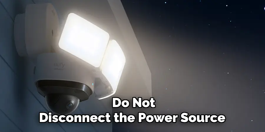 Do Not Disconnect the Power Source 