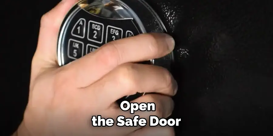 Open the Safe Door 