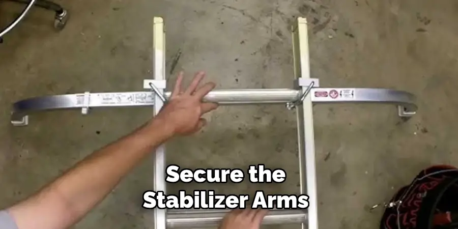 Secure the Stabilizer Arms